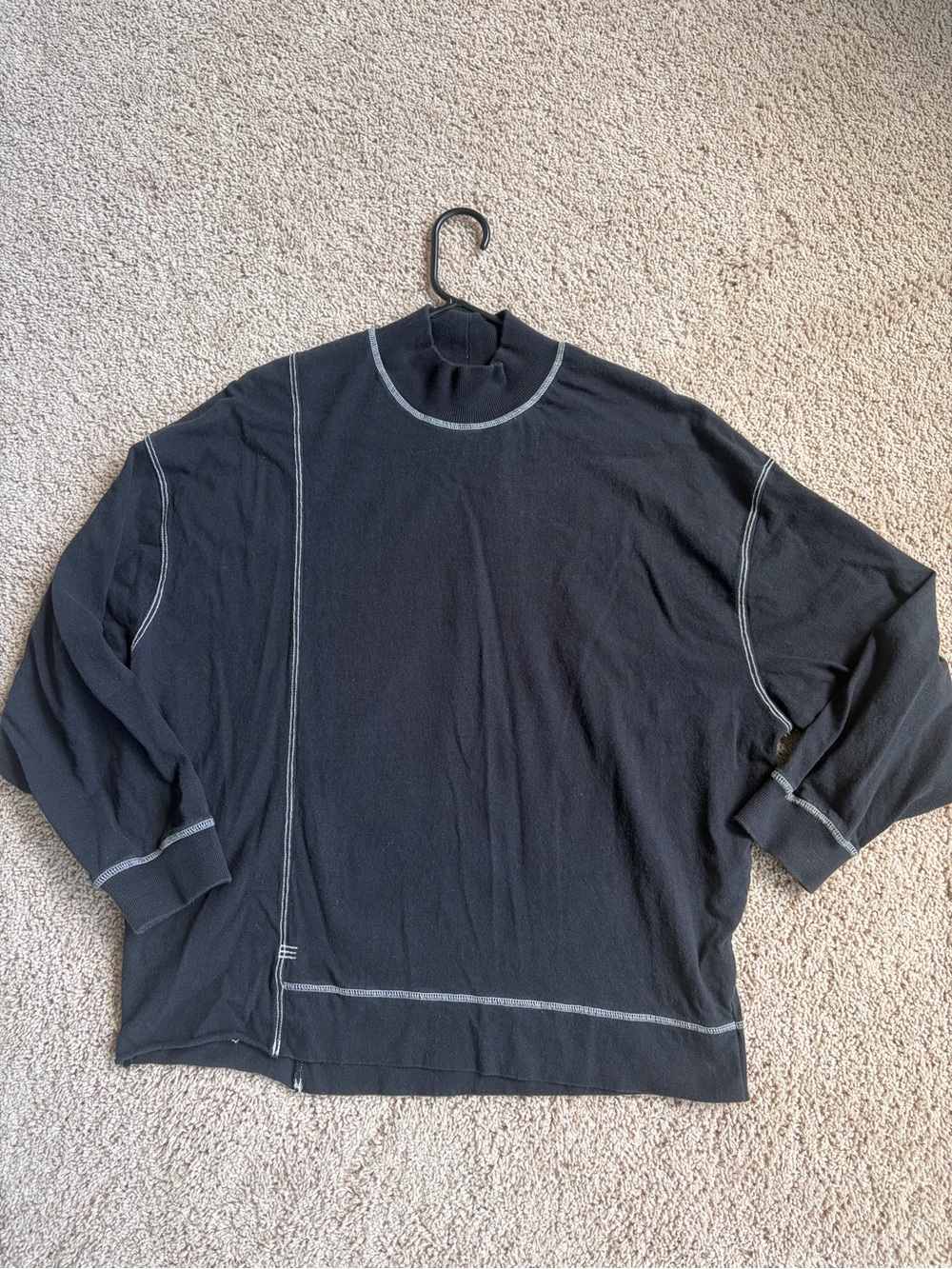 BDG Urban Outfitters Black Long Sleeve Sweatshirt with Contrast Stitching size S